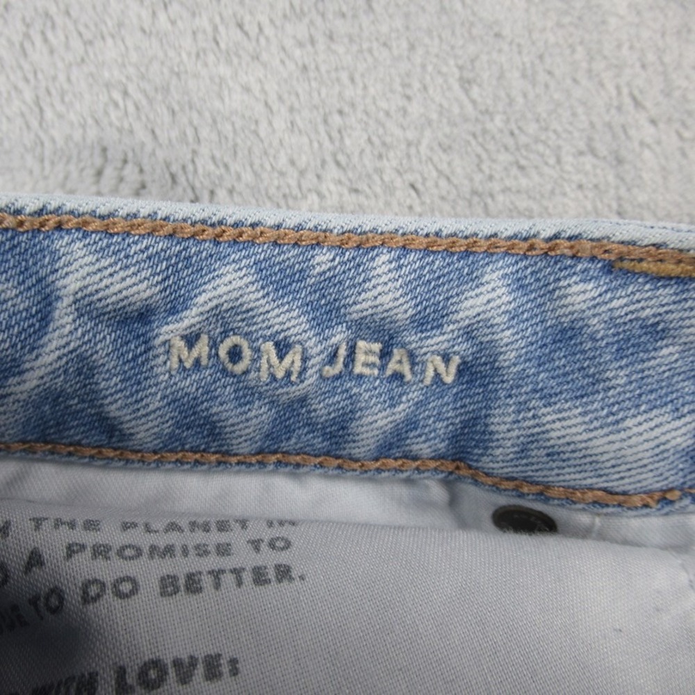 American Eagle Mom Jean Light Wash High Rise Denim Pants Womens 12 Regular - Picture 10 of 13